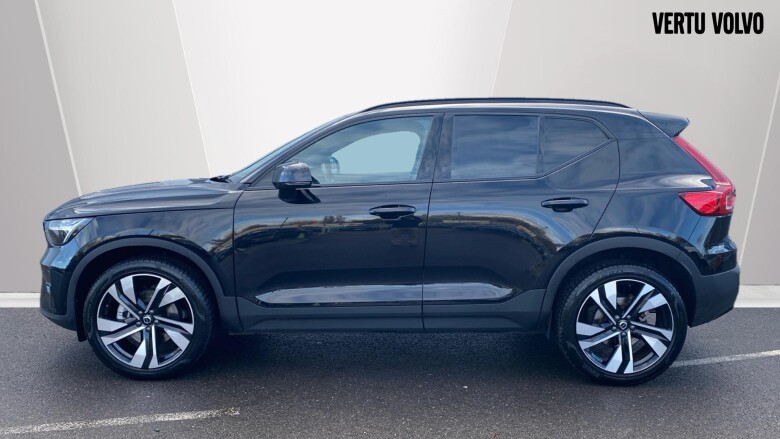 Volvo XC40 2.0 B3P Plus Dark 5dr Auto Petrol Estate